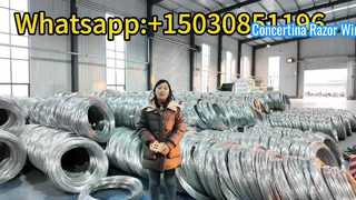 Ziehharmonika-Rasierdraht besteht aus Innendraht und Rasierklinge