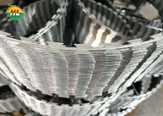 Egoza Hot Dipped Galvanized Steel Commercial Sturdy Fence Steel Iron Wire Concertina Barbed Razor Wire