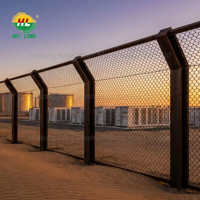 High Strength Anti Drone Fence 2.7mm Galvanized Wire Mesh with Heavy Duty Posts for Critical Energy Infrastructure