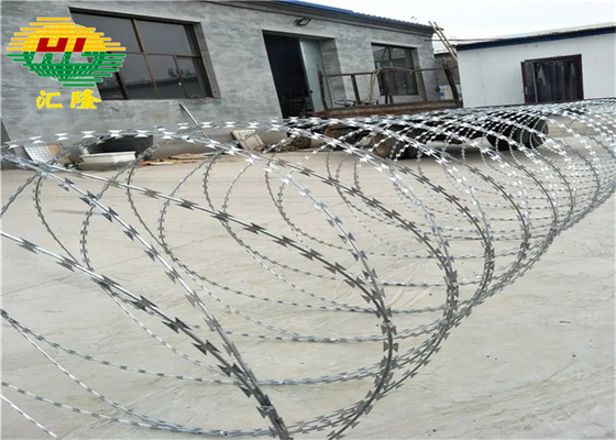 ASTM-Standard 2,8 mm Warmgetränkt Galvanisiertes Concertina Razor Wire BTO-16 1000 mm Durchmesser