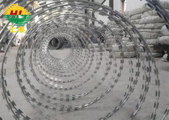 BTO-18 Razor Wire aus Conertina, galvanisiert für Gefängnisse und Strafvollzugsanlagen